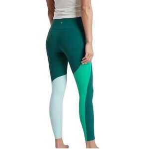 NWT Athleta Elation ASYM 7/8 Tight